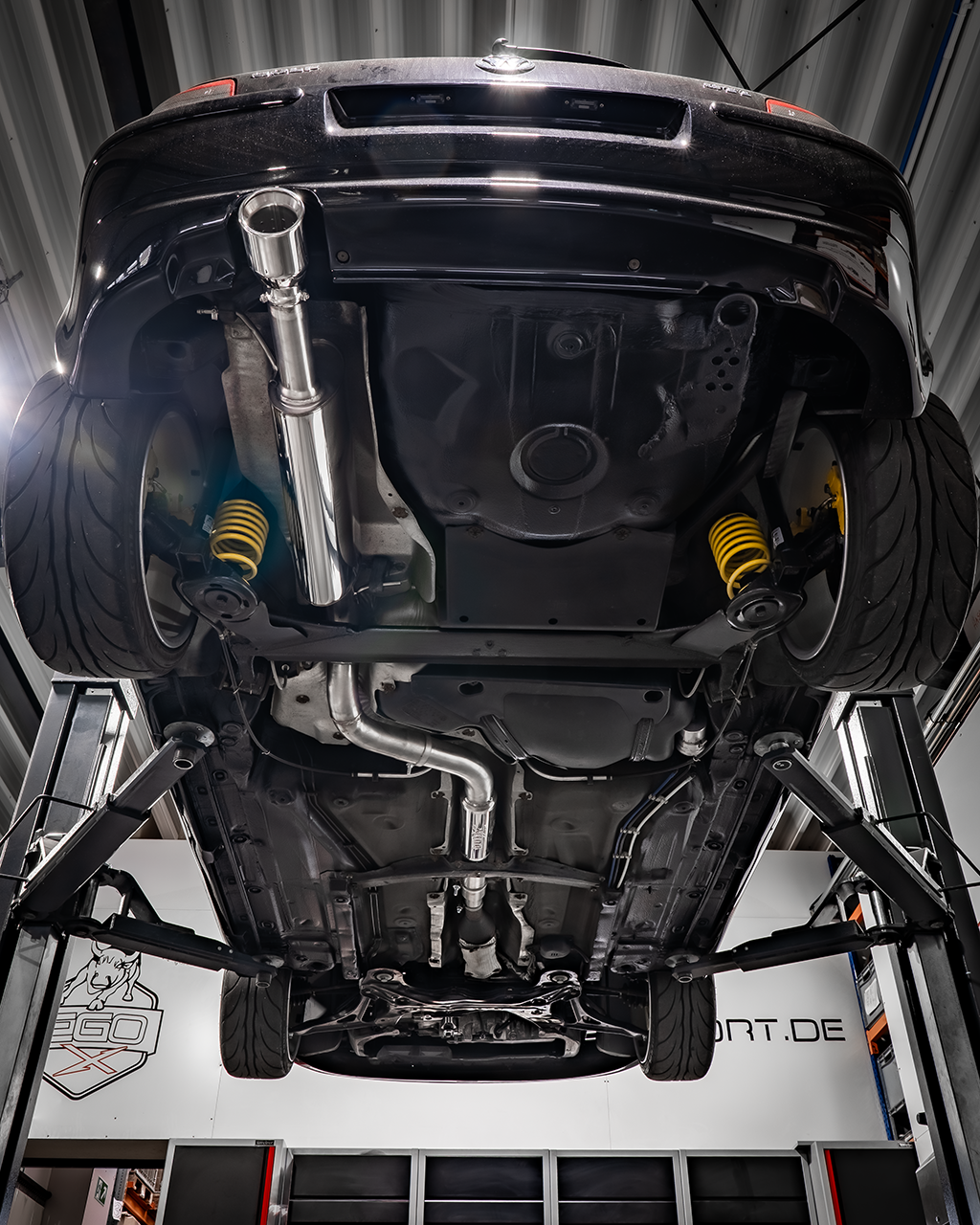 Bull-X ECE Abgasanlage 3" für Golf 4 & A3 8L Foto