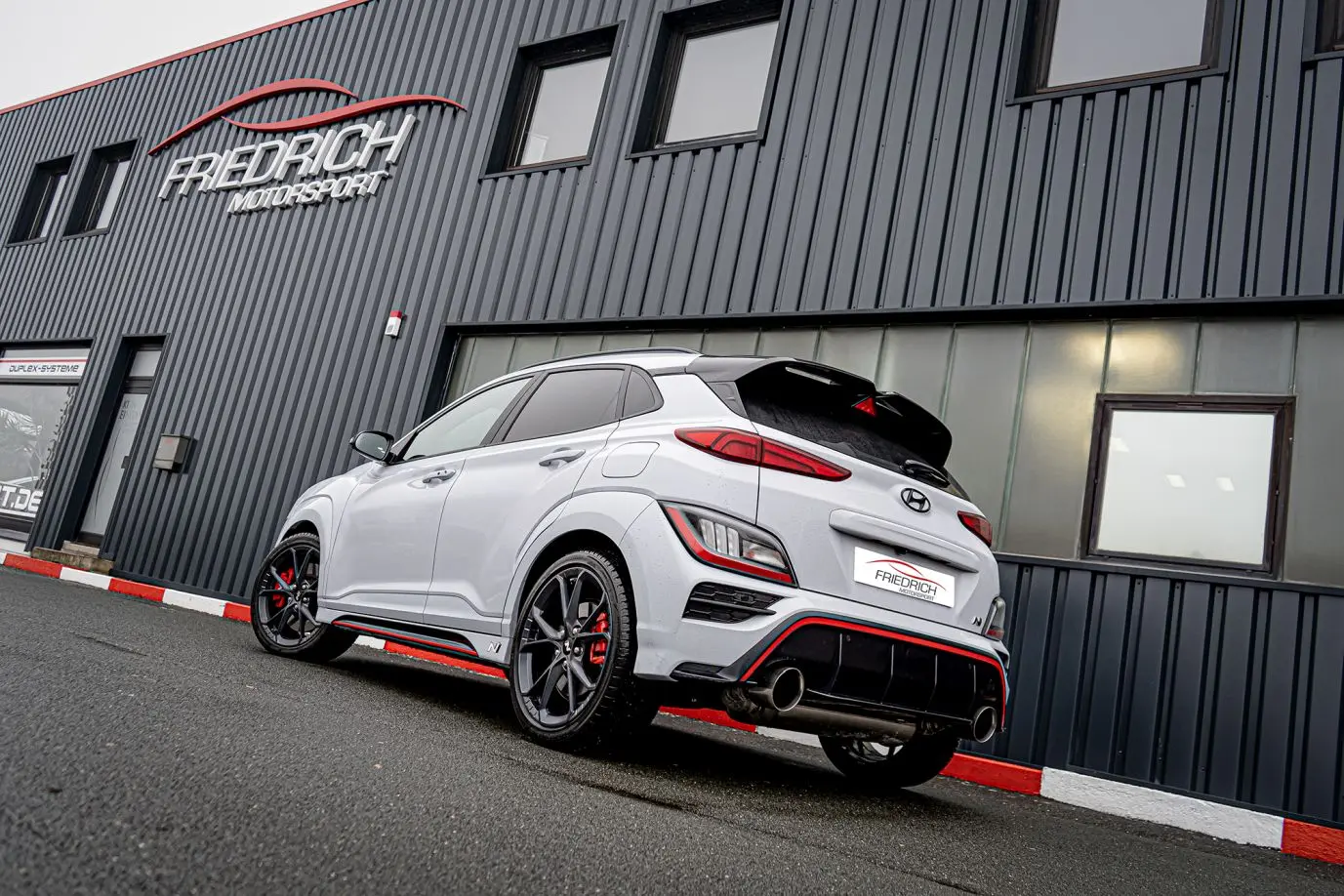Friedrich Motorsport Duplex-Anlage Hyundai KONA 