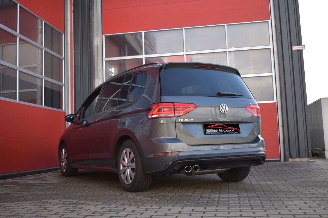 Friedrich Motorsport Gruppe A VW Touran 5T 