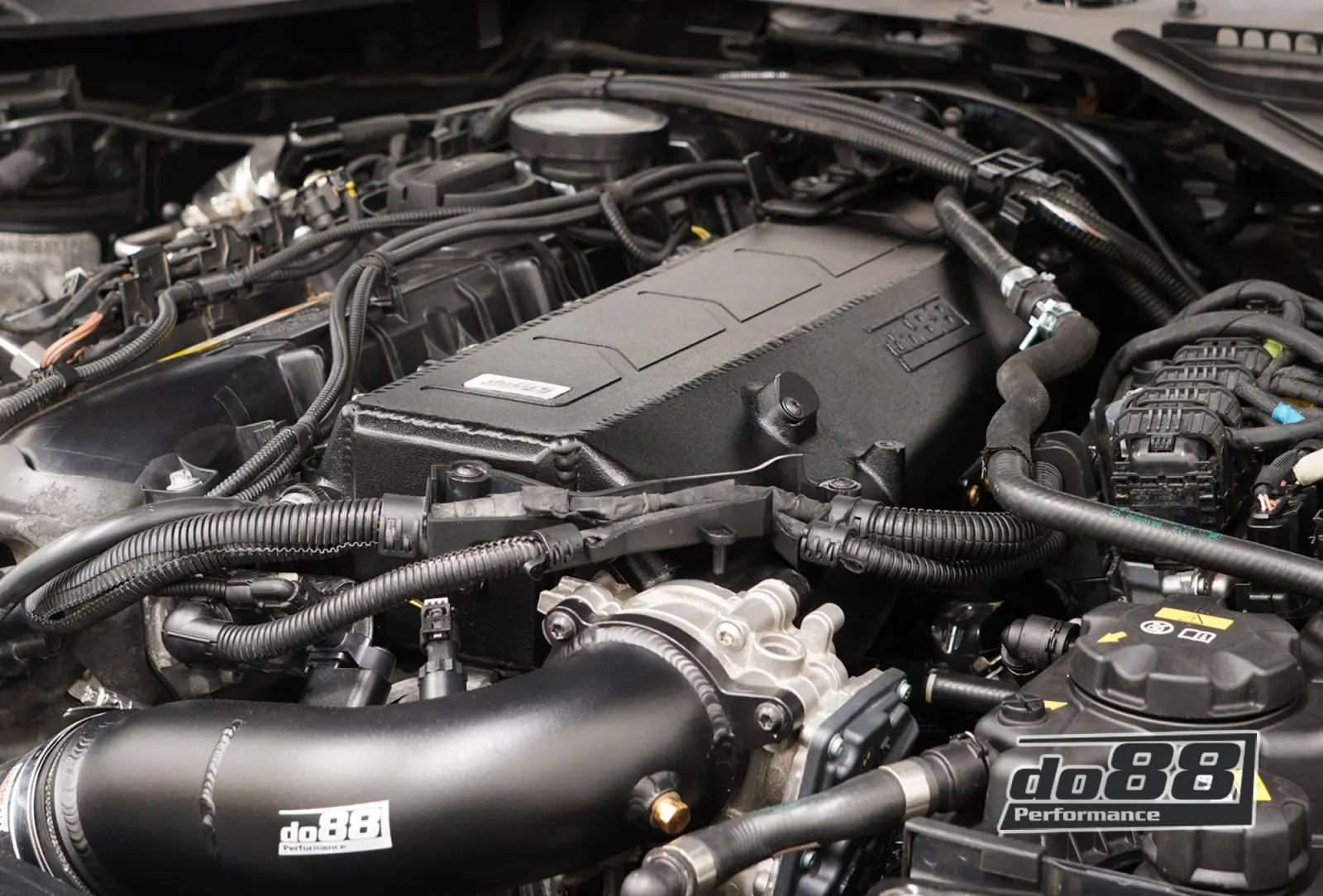 do88 Ladeluftkühler-Krümmer MERA für BMW F-Serie Anleitung