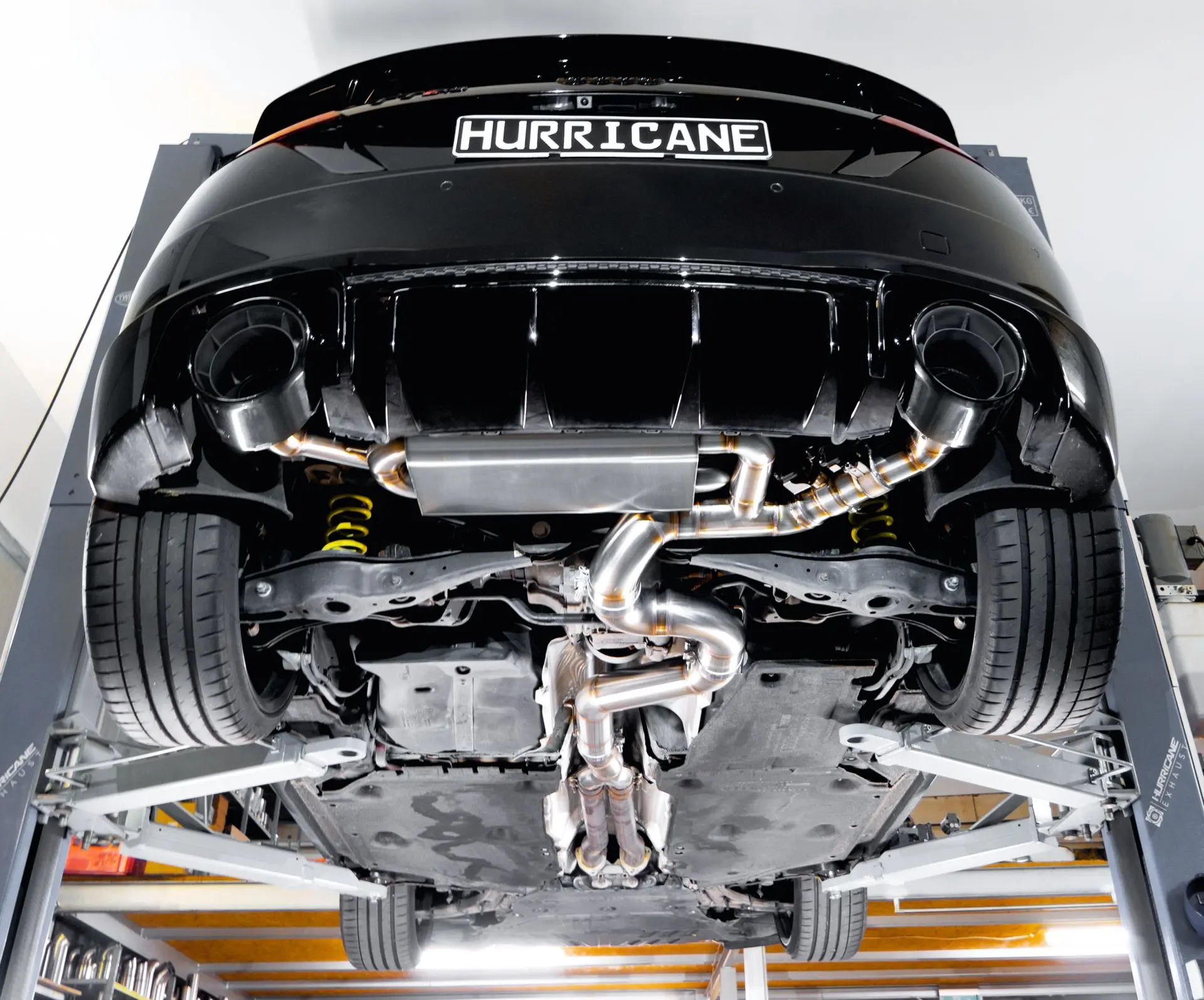 Hurricane 3,5 Zoll Abgasanlage für Audi TT RS 8S Anleitung