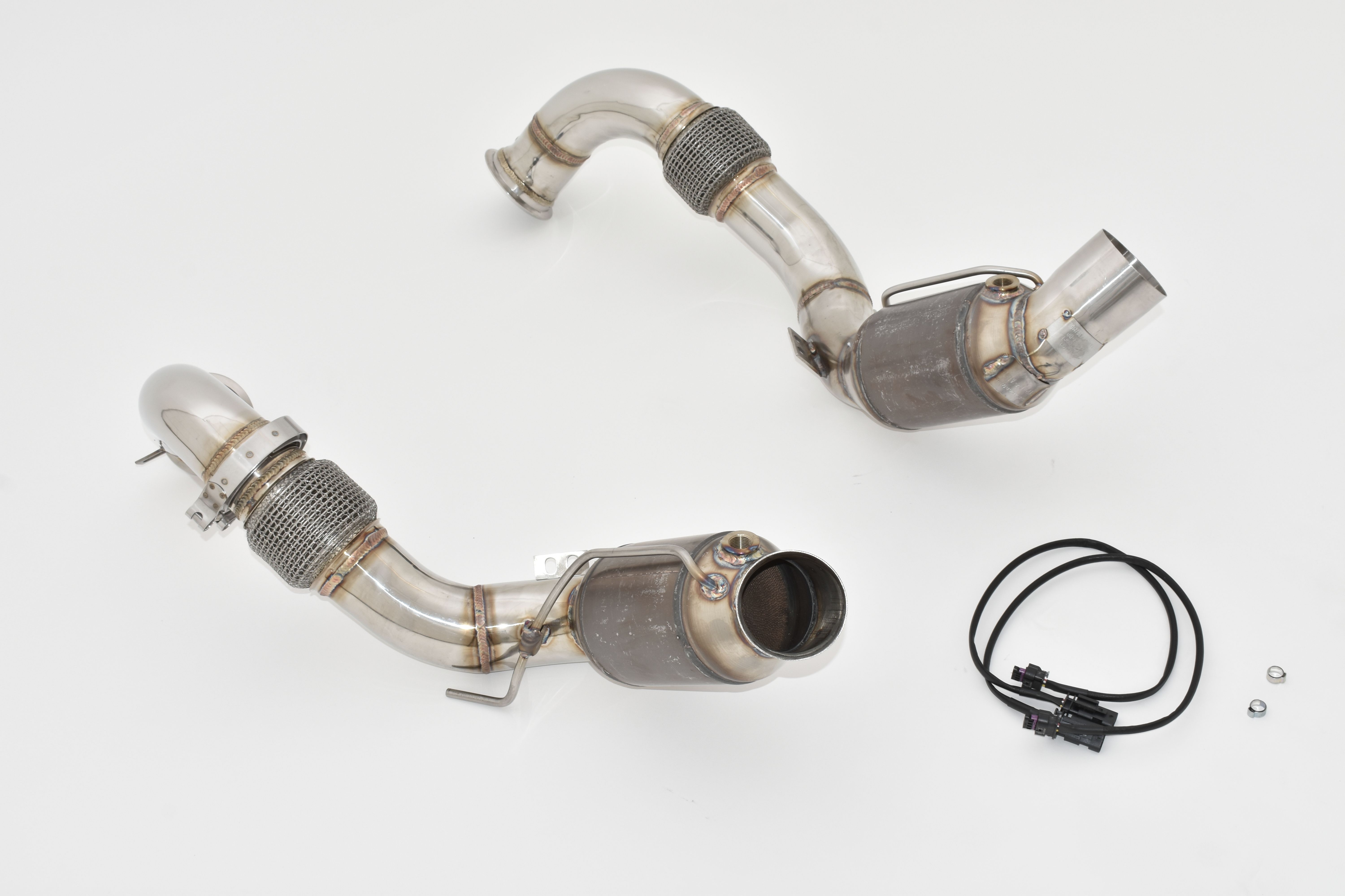 Friedrich Motorsport 76mm Downpipe-Satz mit 200 Zellen Sport-Kat. Edelstahl 
