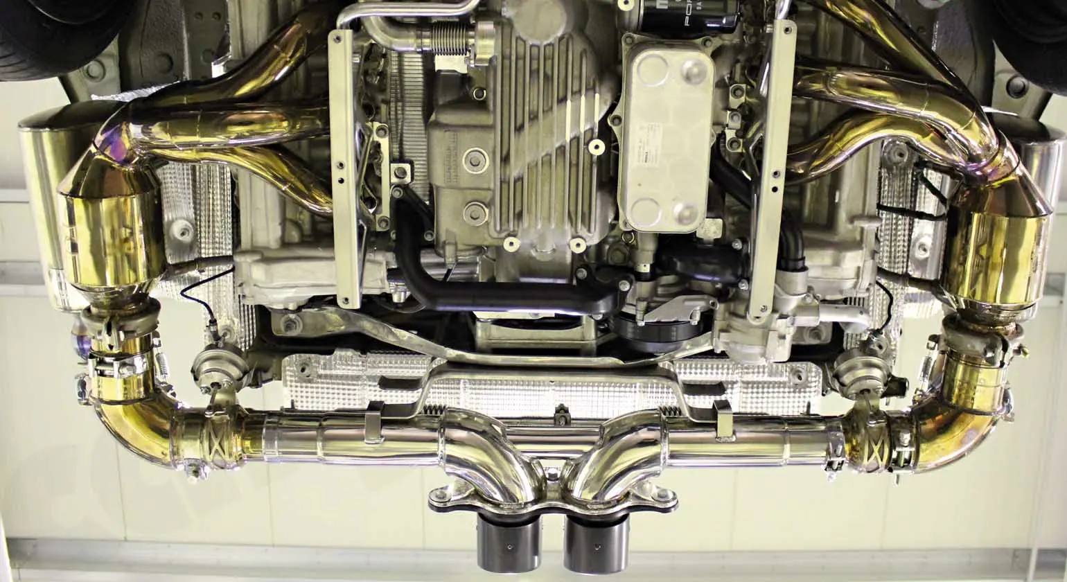 CARGRAPHIC Ersatzrohre für Porsche 991 GT3 RS Tuning