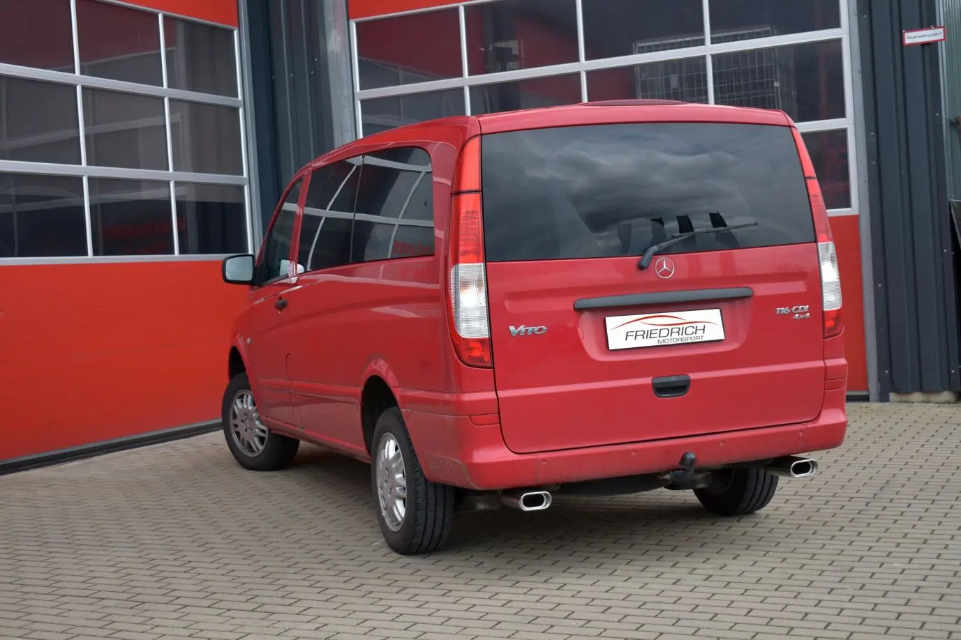 Friedrich Motorsport 70mm Duplex-Anlage Mercedes V/W639/2 Vito 