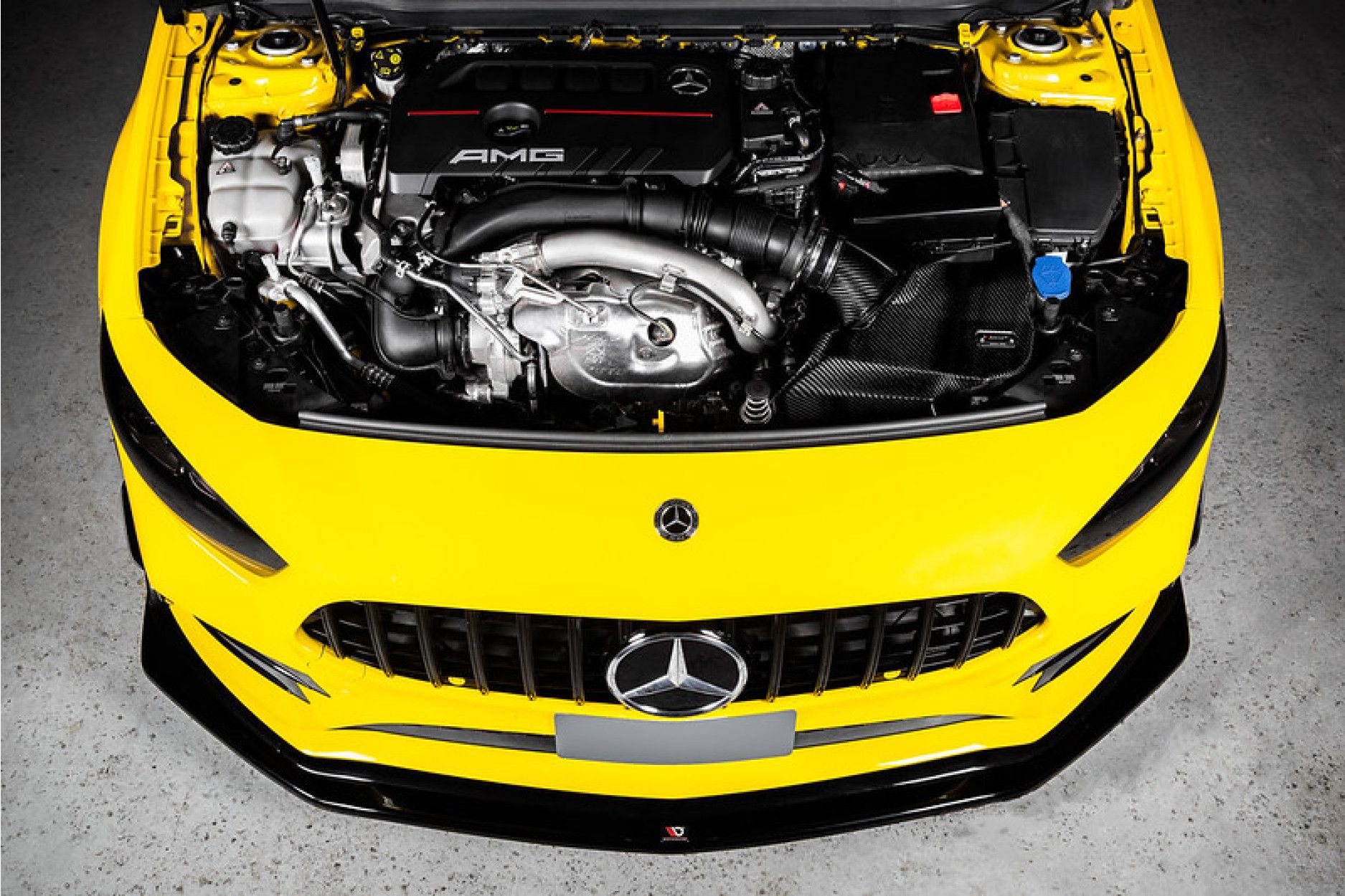 Eventuri Carbon Ansaugsystem für A35 AMG Anleitung