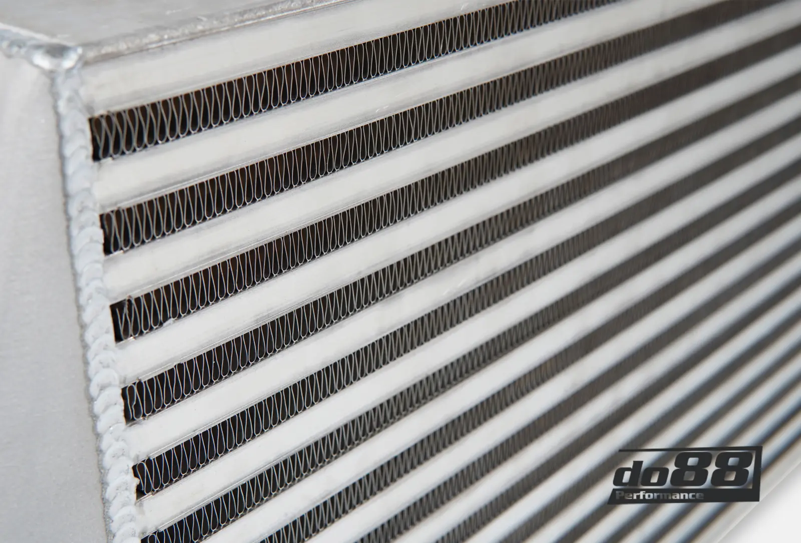 do88 Audi RS3 8V 8Y Ladeluftkühler MERA Foto