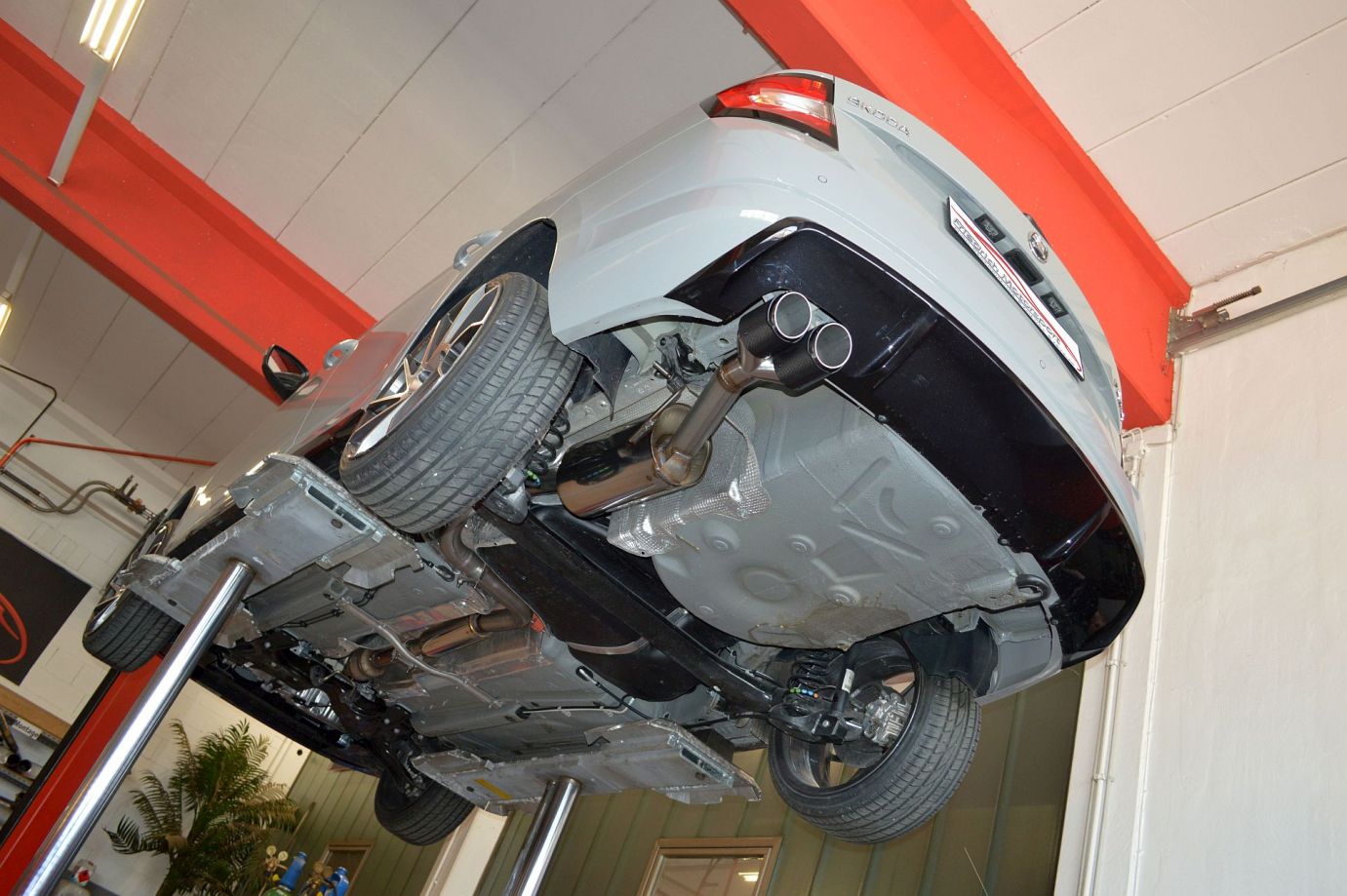 Gruppe A Auspuff Skoda Fabia III Combi Tuning Foto