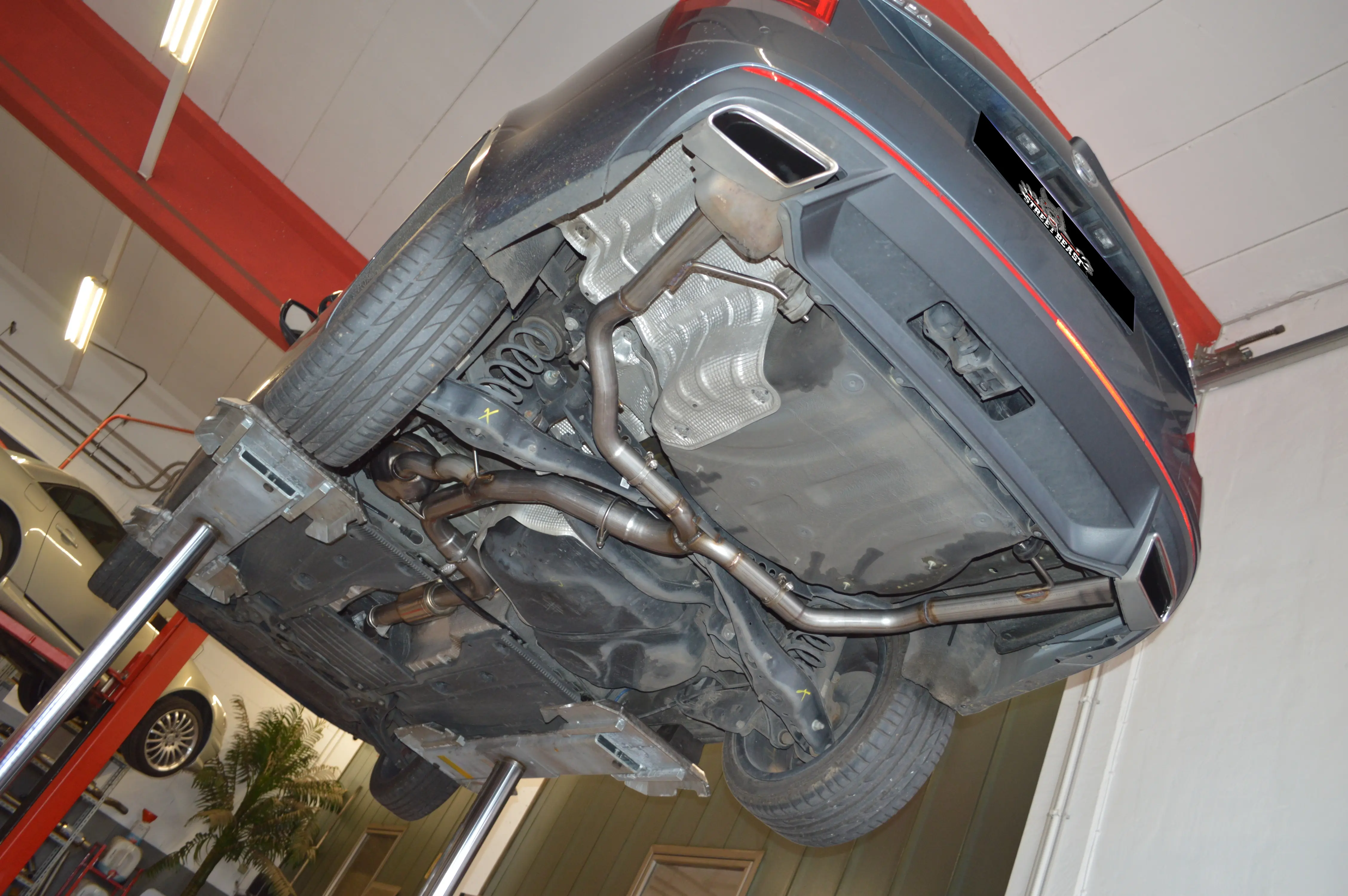 StreetBeast 76mm Duplex-Anlage für Skoda Octavia RS 