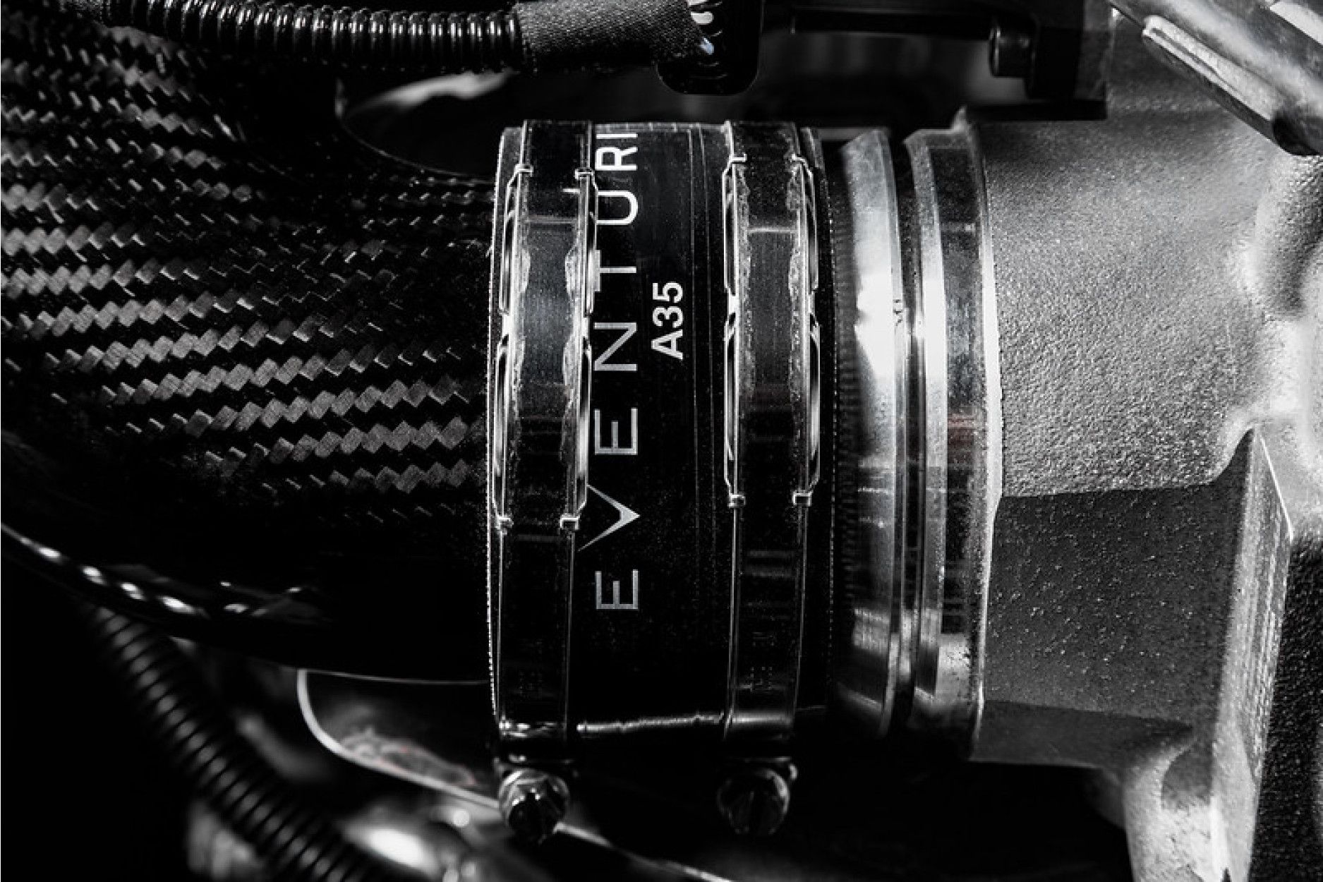 Eventuri Carbon Ansaugsystem für A35 AMG günstig