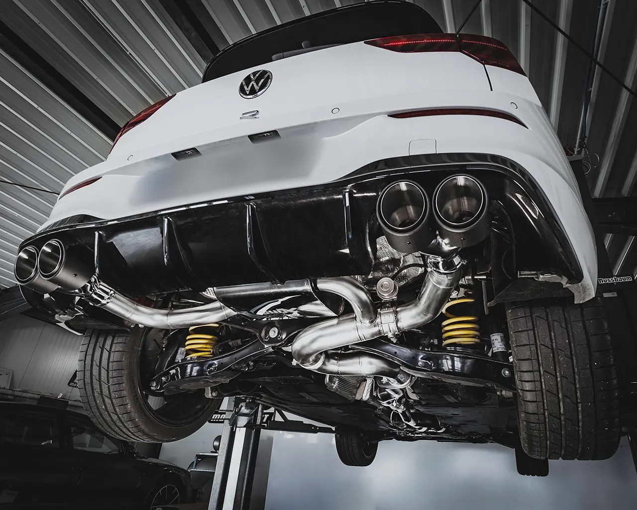 EGO-X Abgasanlage 3,5 Zoll für VW Golf 8 R Tuning Tuning