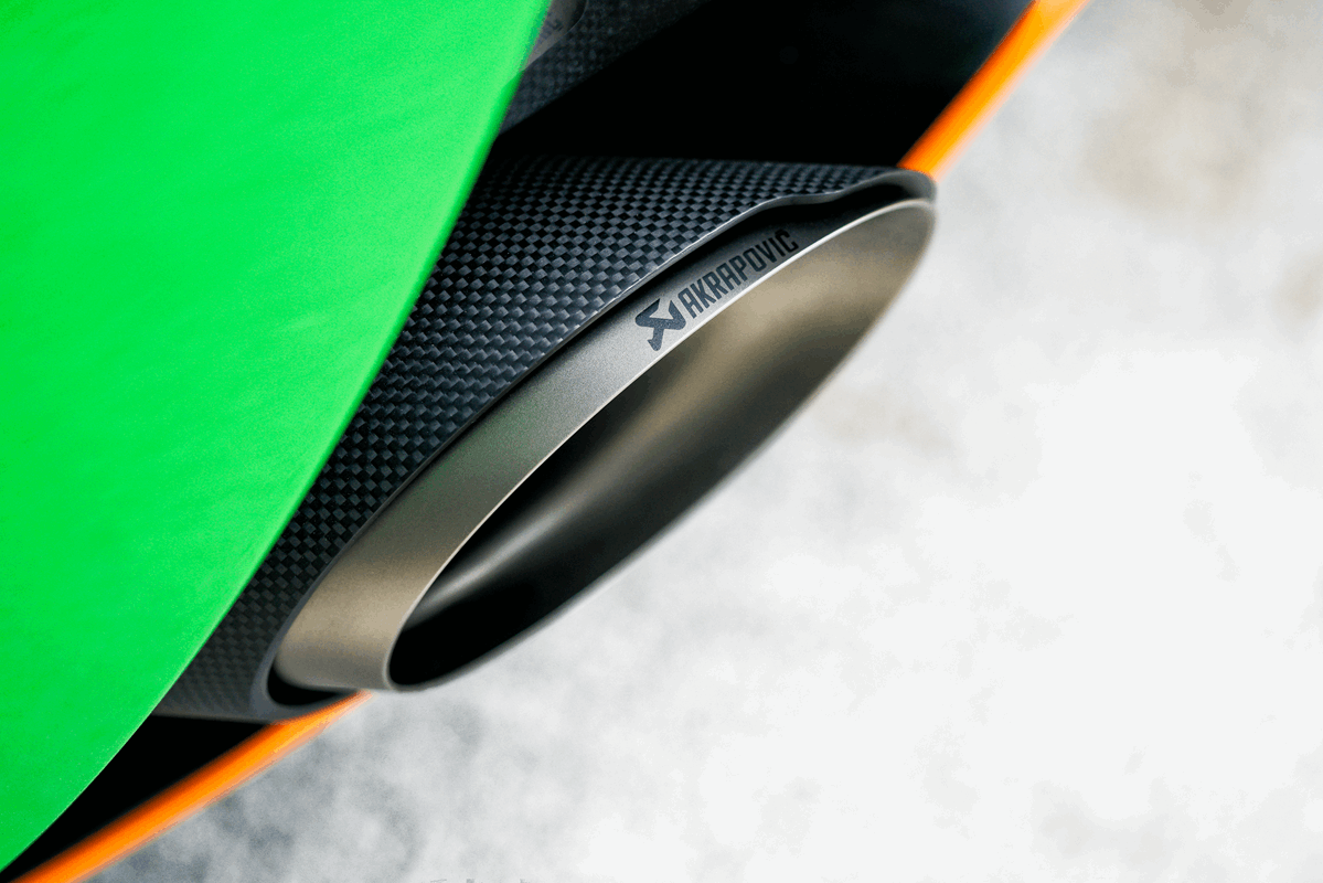 Akrapovic Slip-On Titan für McLaren 540C/570S 
