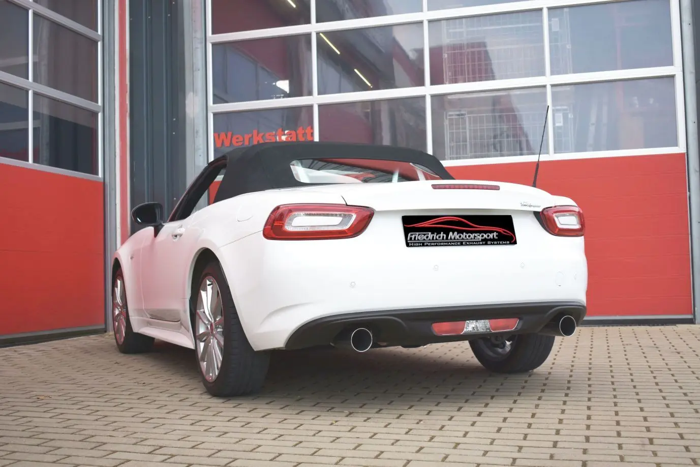 Friedrich Motorsport Duplex-Endschalldämpfer Fiat 124 Foto