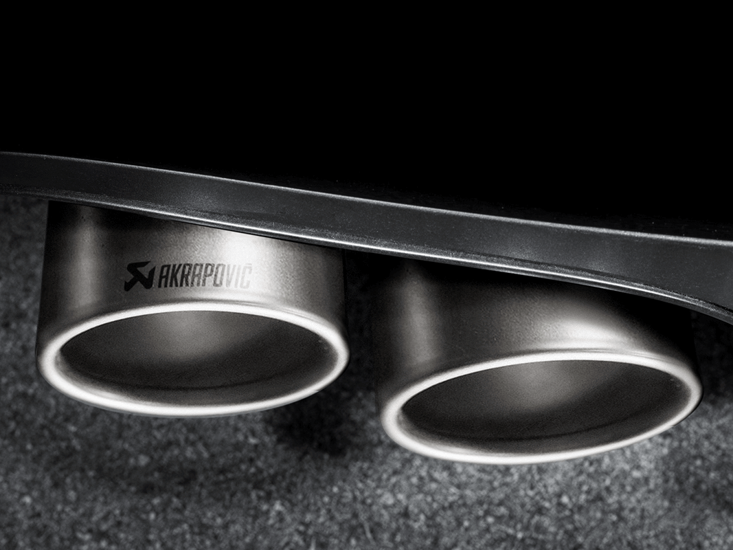 Akrapovic Slip-On Titan für Porsche 991 Carrera Foto