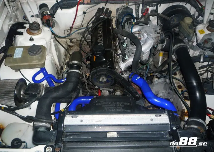 do88 Volvo 700/940 Turbo Kühlerschläuche Anleitung
