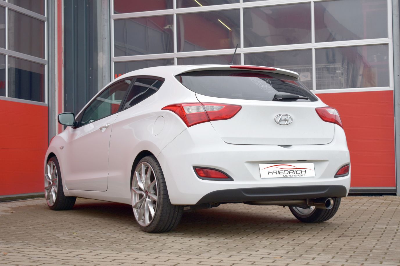 Friedrich Motorsport Endschalldämpfer Hyundai i30