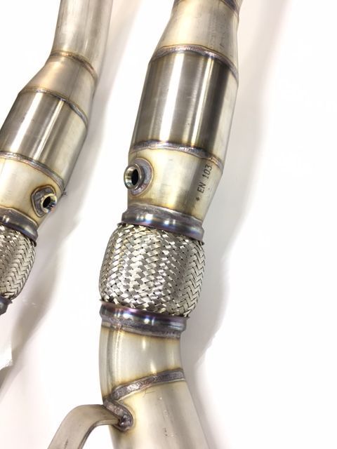 Zinram 76mm Edelstahl Downpipe Audi A6 2,7T / S4 / RS4