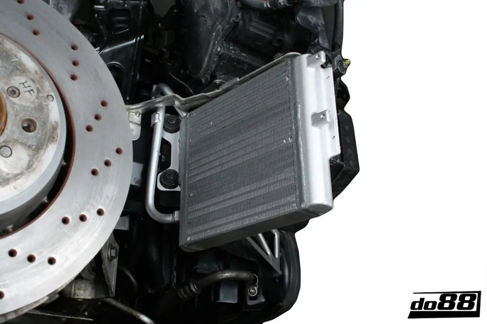 do88 BMW M3 E90 E92 DKG-Ölkühler RennsportBild