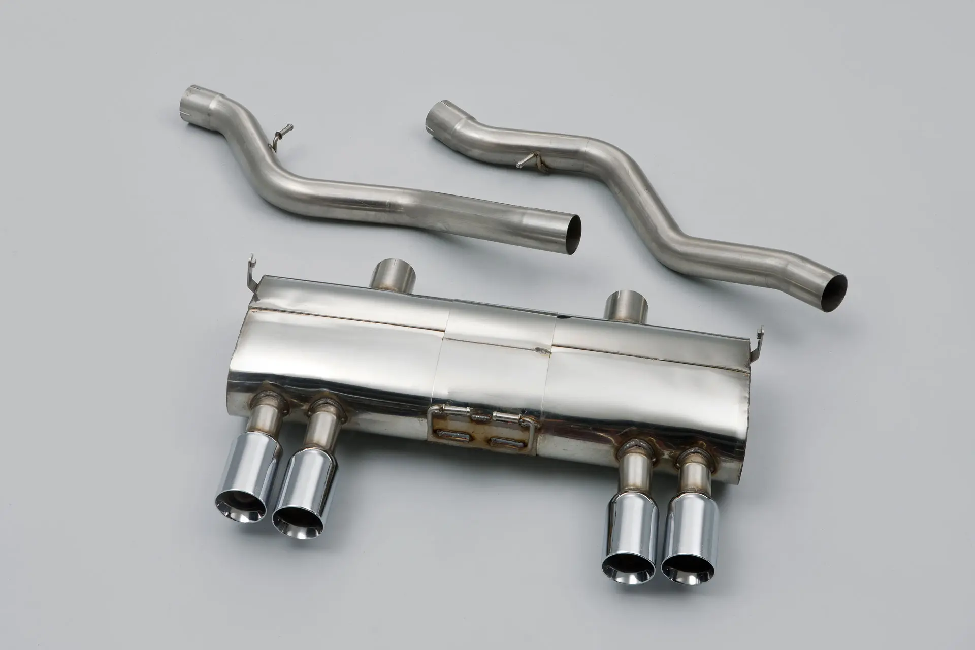 Milltek Komplettanlage (resonated) für BMW E90 E92 E93 M3 4.0 V8