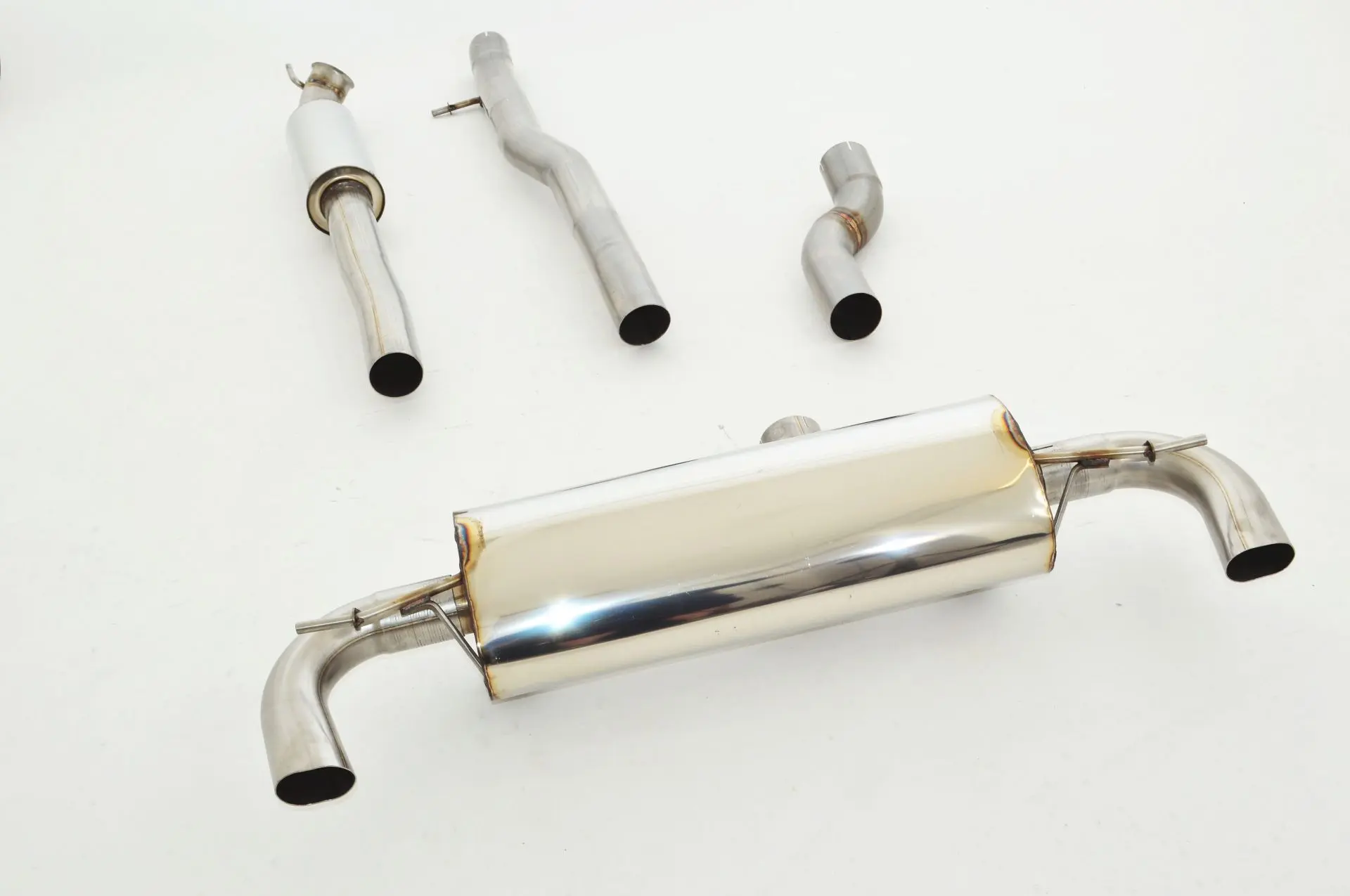 Friedrich Motorsport 76mm Duplex-Anlage Mercedes W176 A-Klasse