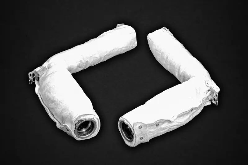 Capristo Downpipes als Katersatz ohne Gutachten für Dodge Viper SRT
