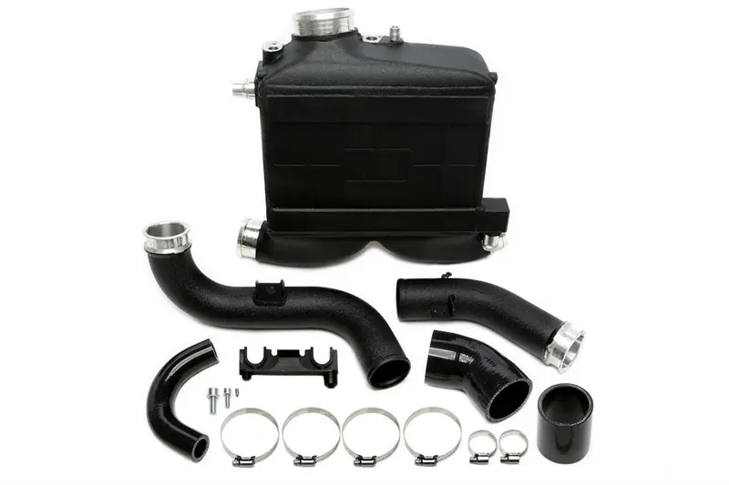 TA Technix Ladeluftkühler Kit passend für Mercedes Benz C-​Klasse W205 / E-​Klasse W213 / GLC/GLE-​Klasse X/C253; C292 mit M276 Motoren