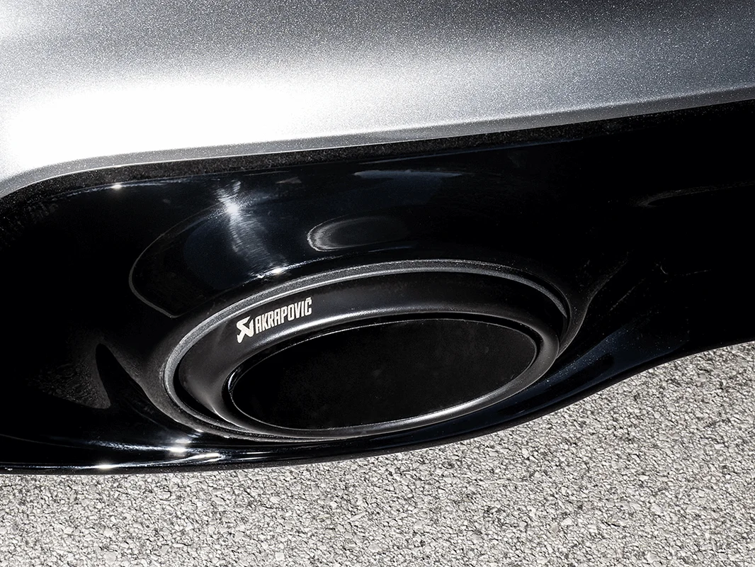 Akrapovic Slip-On Race Line für Porsche 992 Turbo günstig