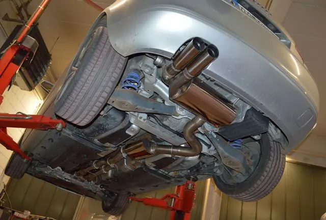 Friedrich Motorsport 200 Zellen Sport-Kat Edelstahl Foto