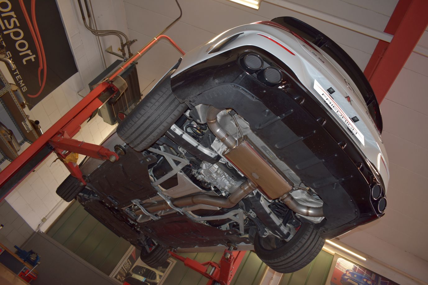 Friedrich Motorsport Duplex 90mm für Mercedes CLA