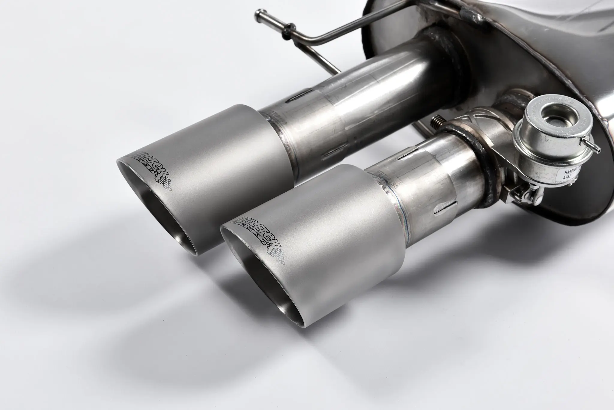 Milltek Komplettanlage ECE für BMW M5 F10 Tuning günstig