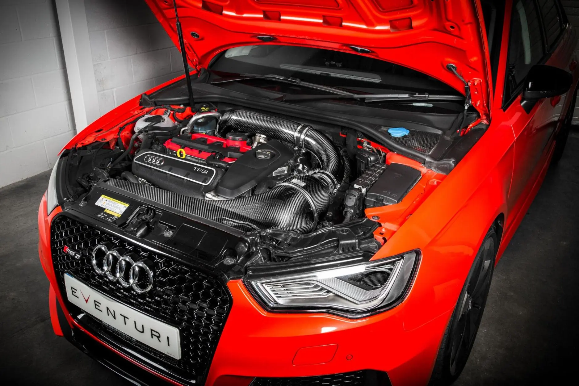 Eventuri Carbon Ansaugsystem Audi RS3 Vorfacelift Anleitung