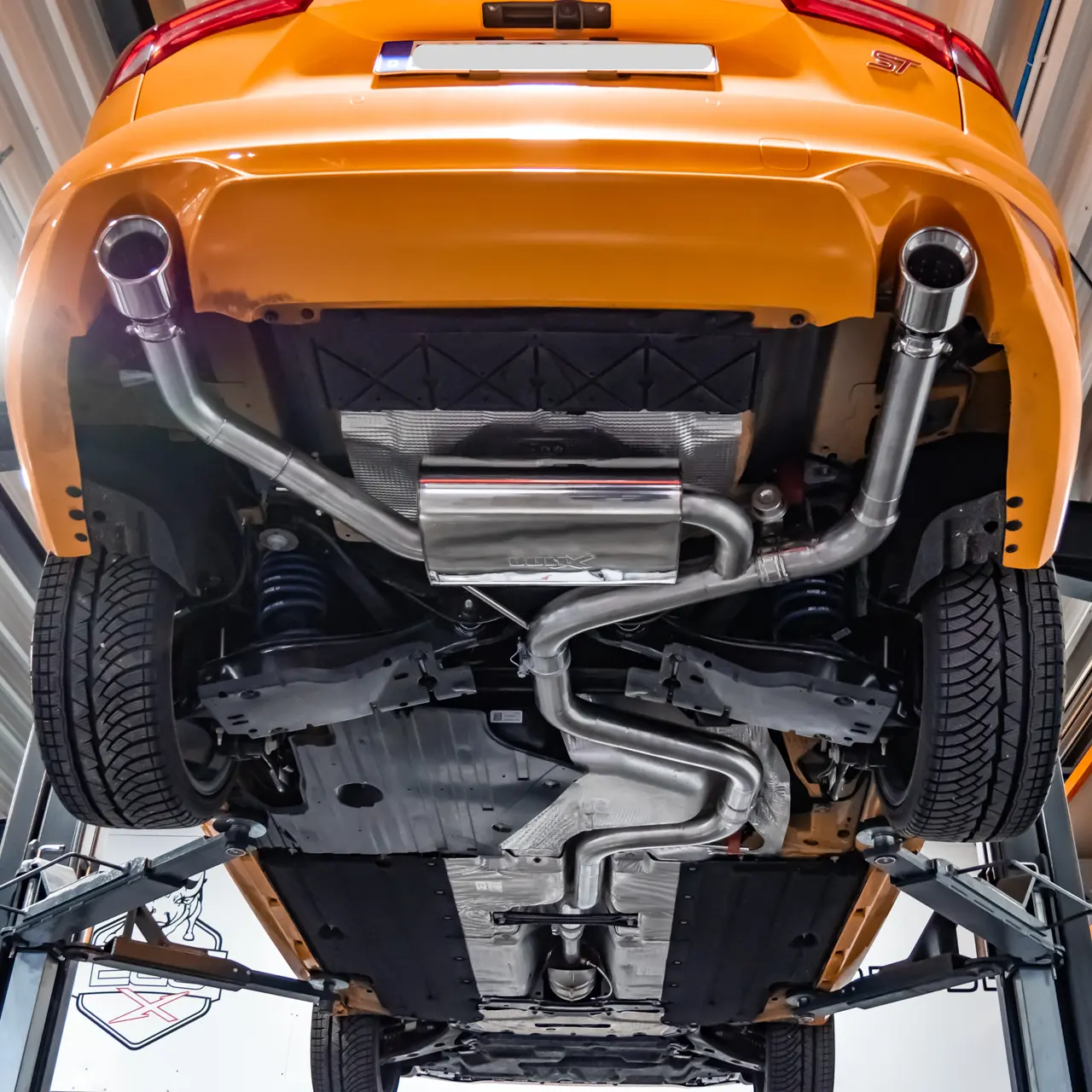 EGO-X Abgasanlage 3 Zoll für Ford Focus Mk.4 ST Foto