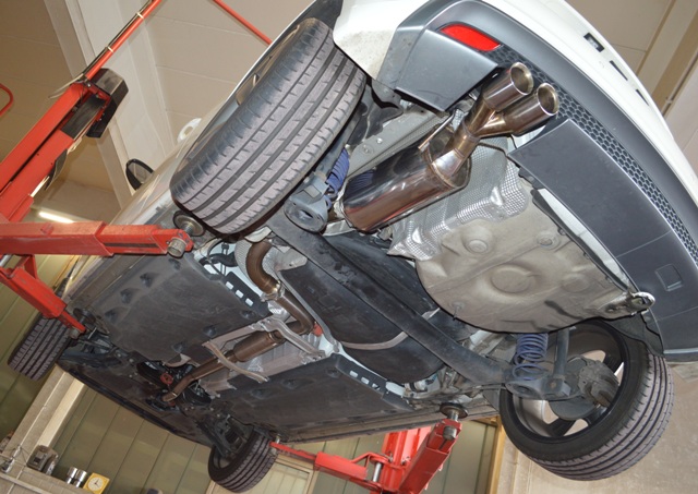 Friedrich Motorsport Gr.A Anlage für Audi A1 Foto