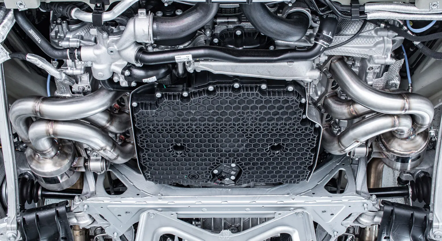 CARGRAPHIC Fächerkrümmer für Porsche 718 Details