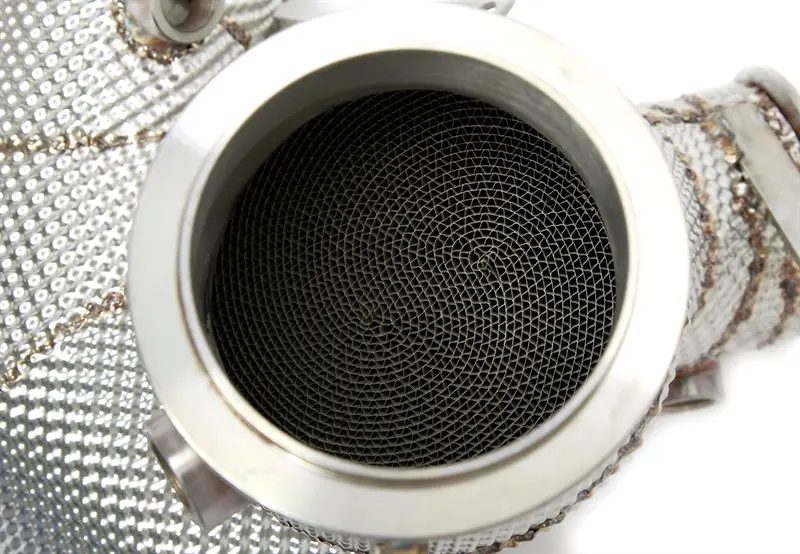 TA Technix Downpipe für X5 M F95 & X6 M F96 Foto