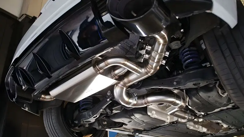 Hurricane 3,5 Zoll Abgasanlage für Audi RS3 8V Anleitung