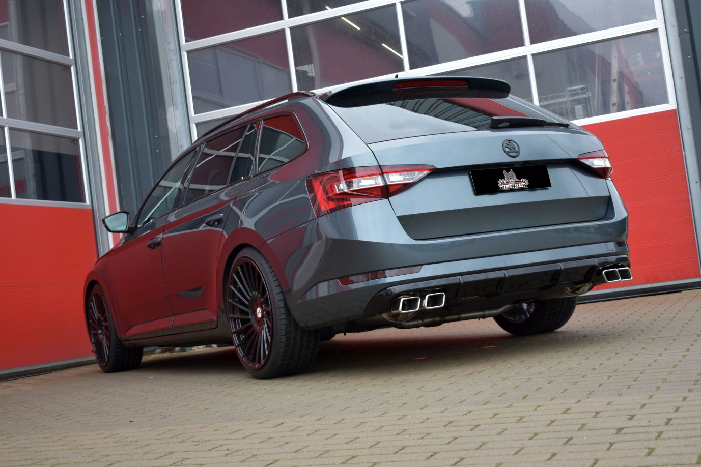 StreetBeast  76mm Duplex-Anlage mit Klappensteuerung, Skoda Superb 3V (3T)