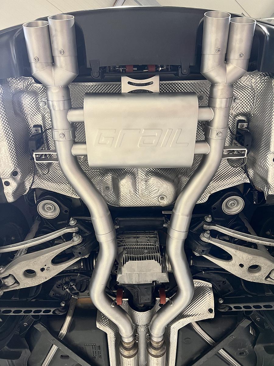 Grail Endschalldämpfer BMW M3 E90/E92/E93 3 Zoll ECE
