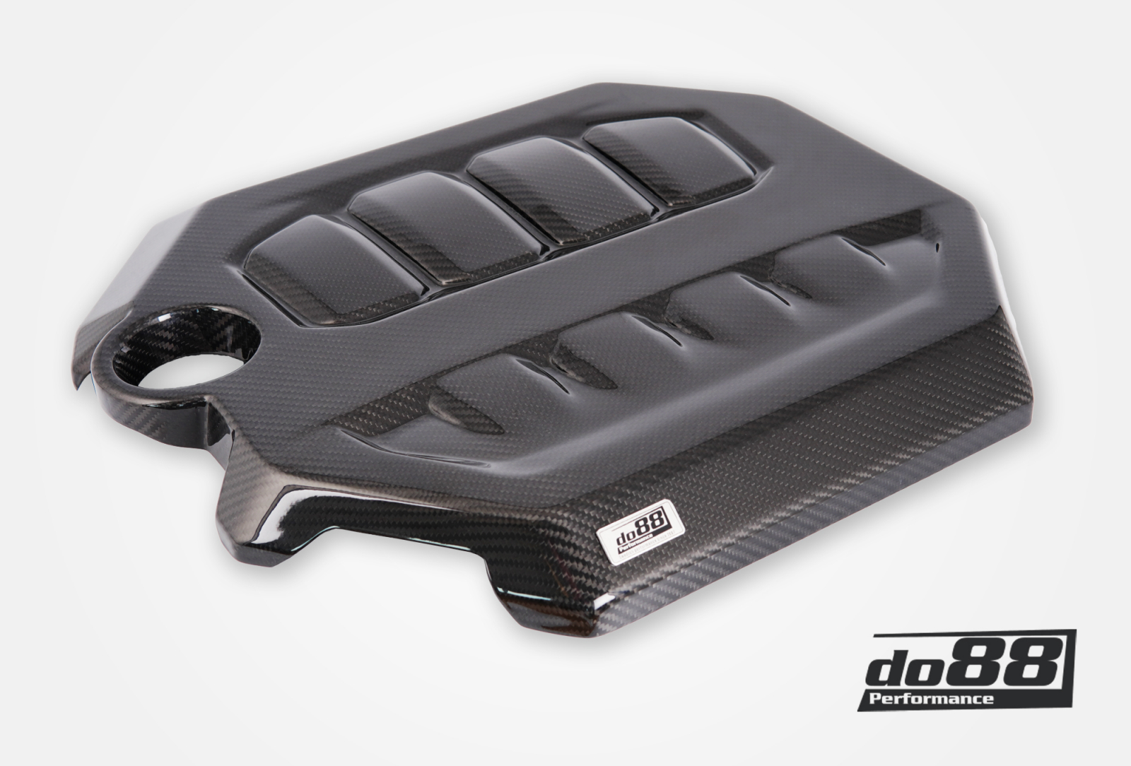 do88 Carbon Motorabdeckung für VW Golf MK8 GTI/R Foto