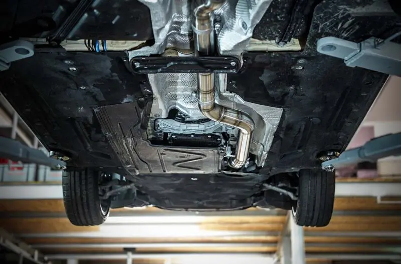 Hurricane 3,15 Zoll Abgasanlage für BMW M140i Details