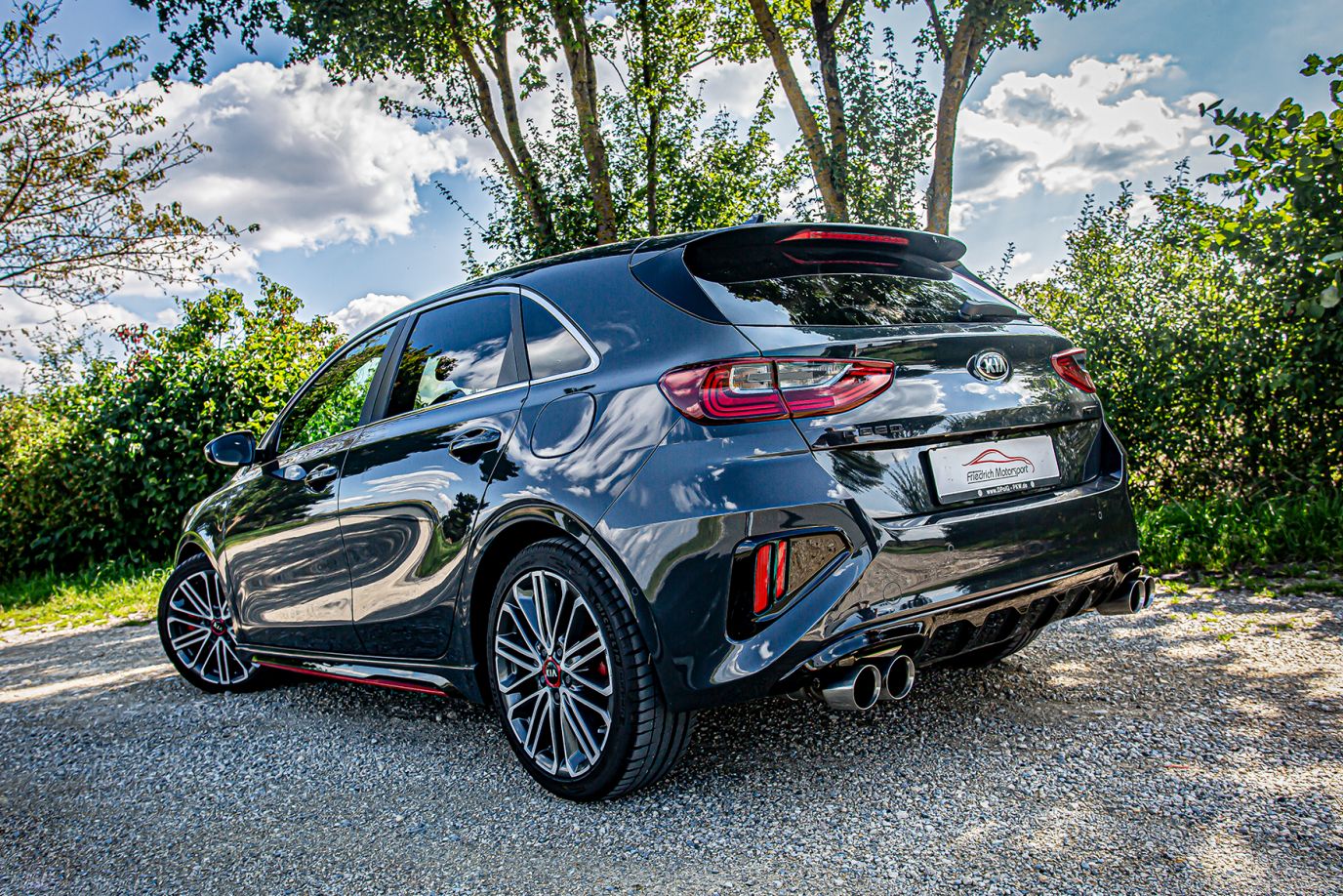 Friedrich Motorsport Duplex-Anlage KIA Ceed GT Foto