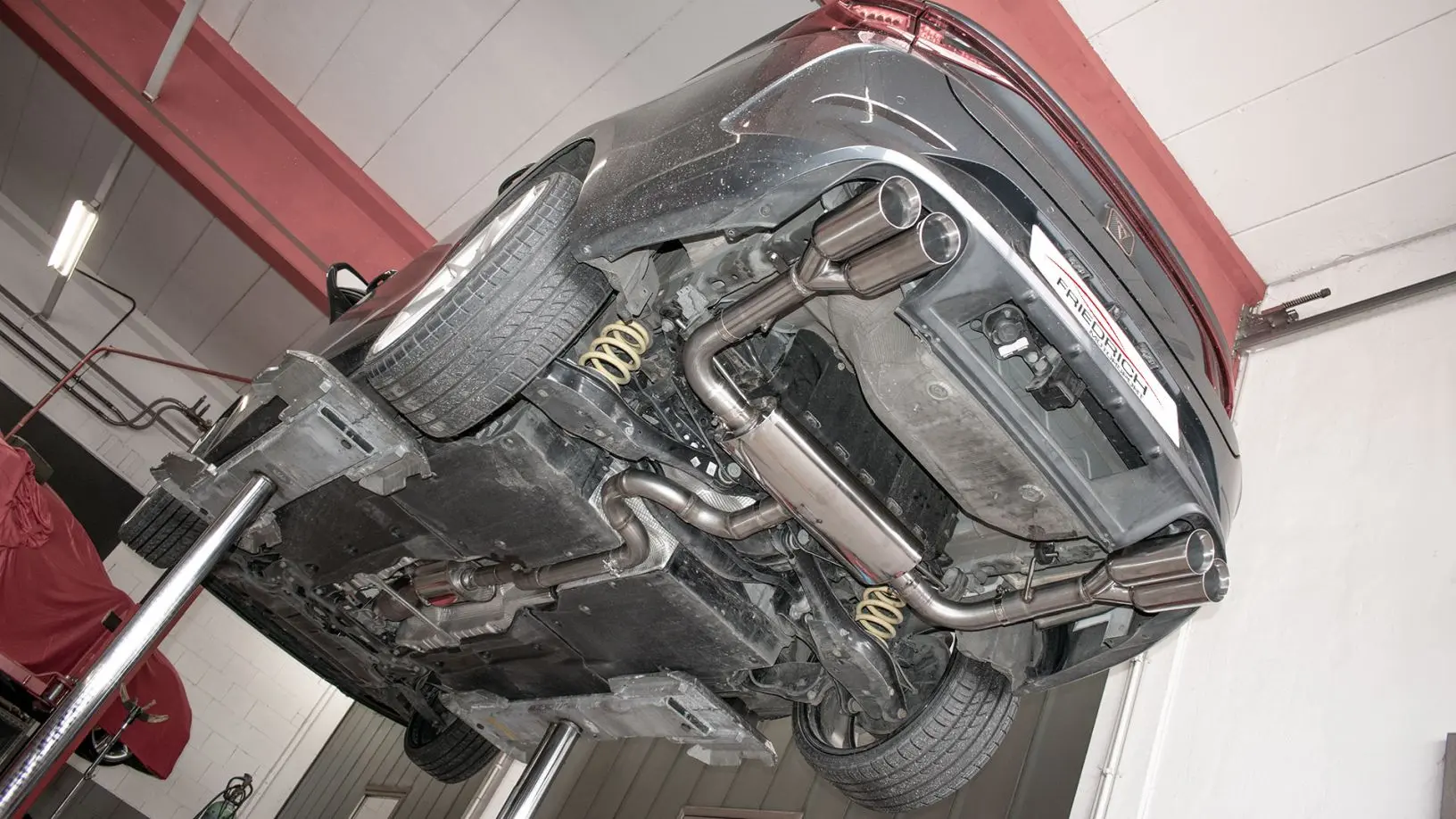 Friedrich Motorsport Duplex-Anlage für Seat Leon 