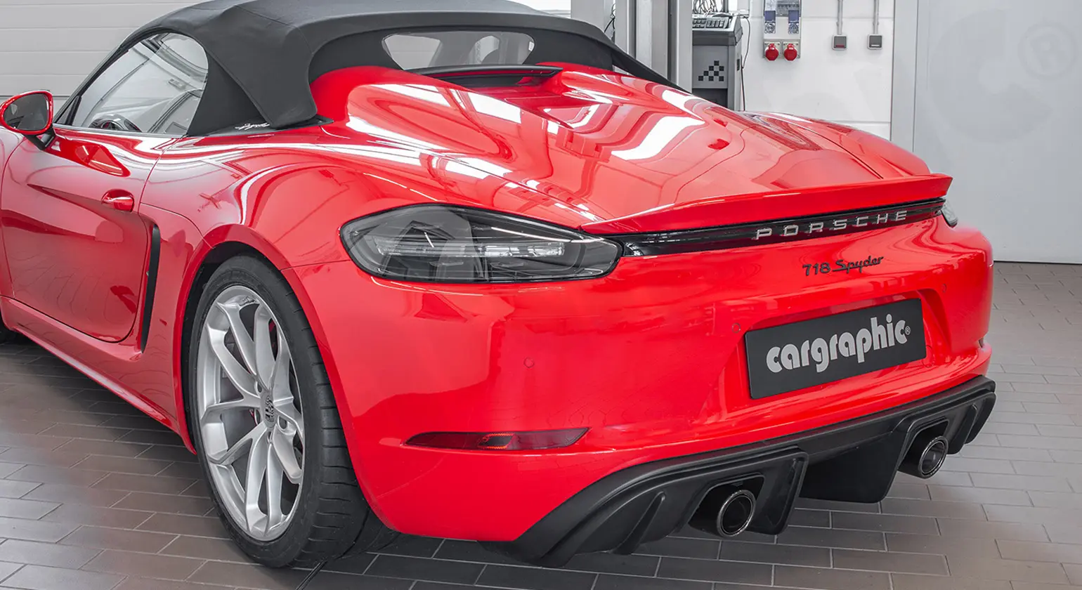 CARGRAPHIC Sport Endrohre für Porsche 718 Anleitung