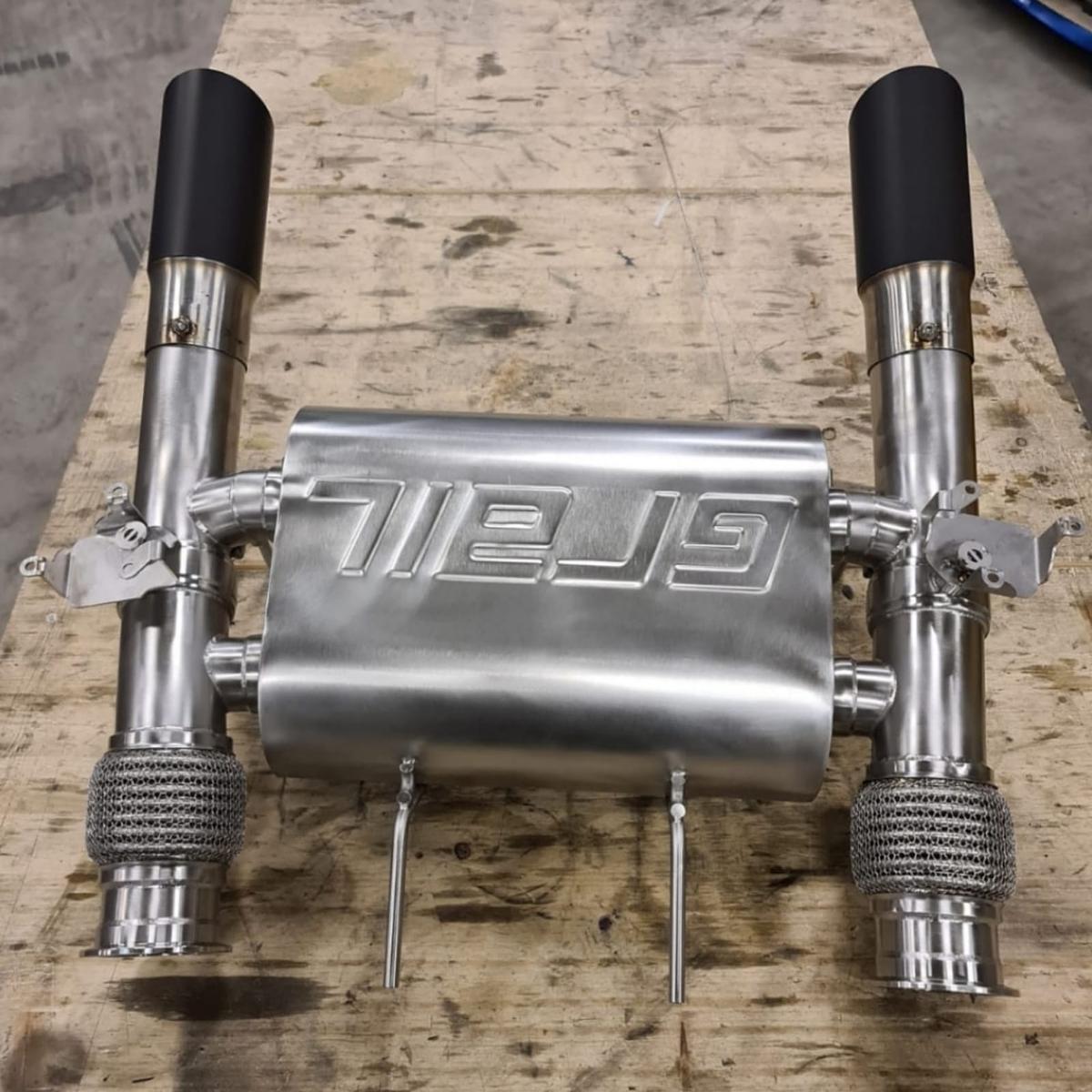 Grail Komplettanlage Catback 76mm für McLaren 720S kaufen