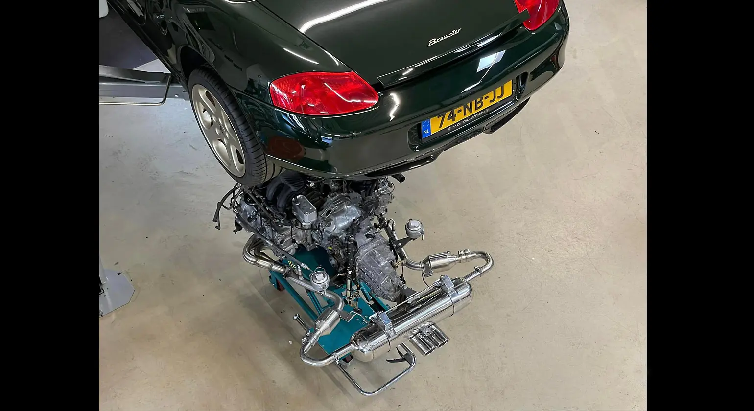 CARGRAPHIC Endschalldämpfer für Porsche 986 Boxster Informationen