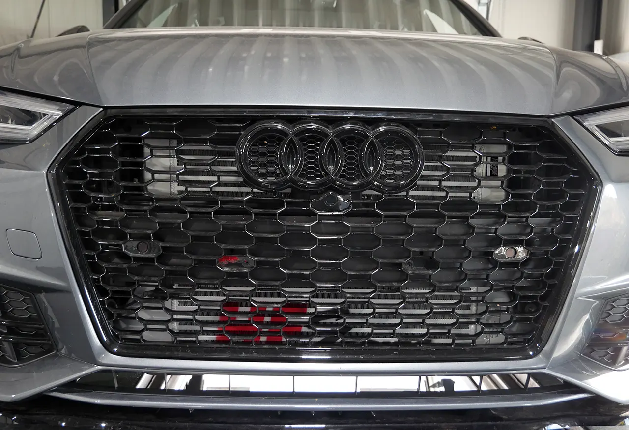 HF-Series Ladeluftkühler für Audi A4/A5 B9 Anleitung