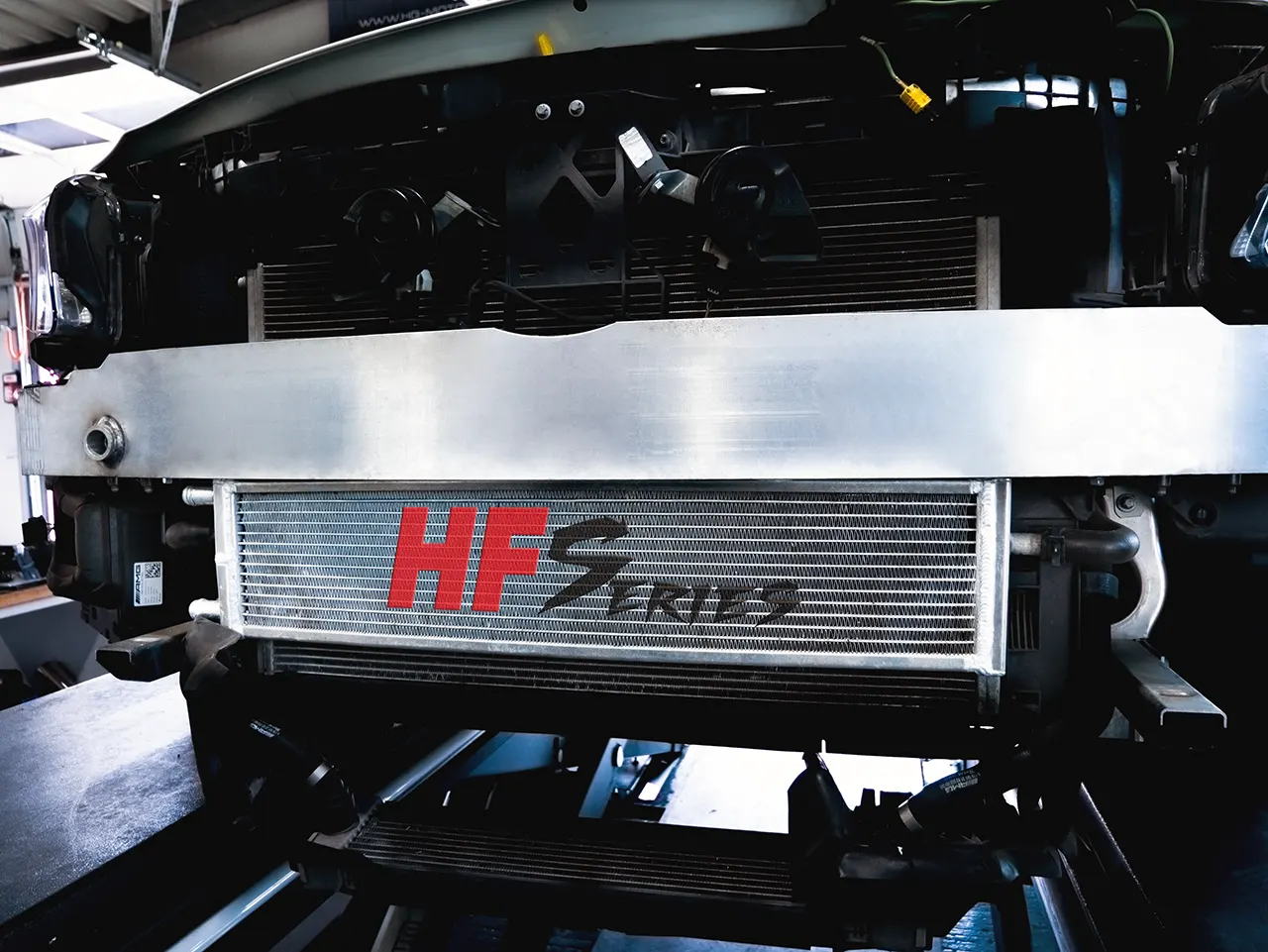 HF-Series Wasserkühler LLK Mercedes A45 AMG W176 Tuning