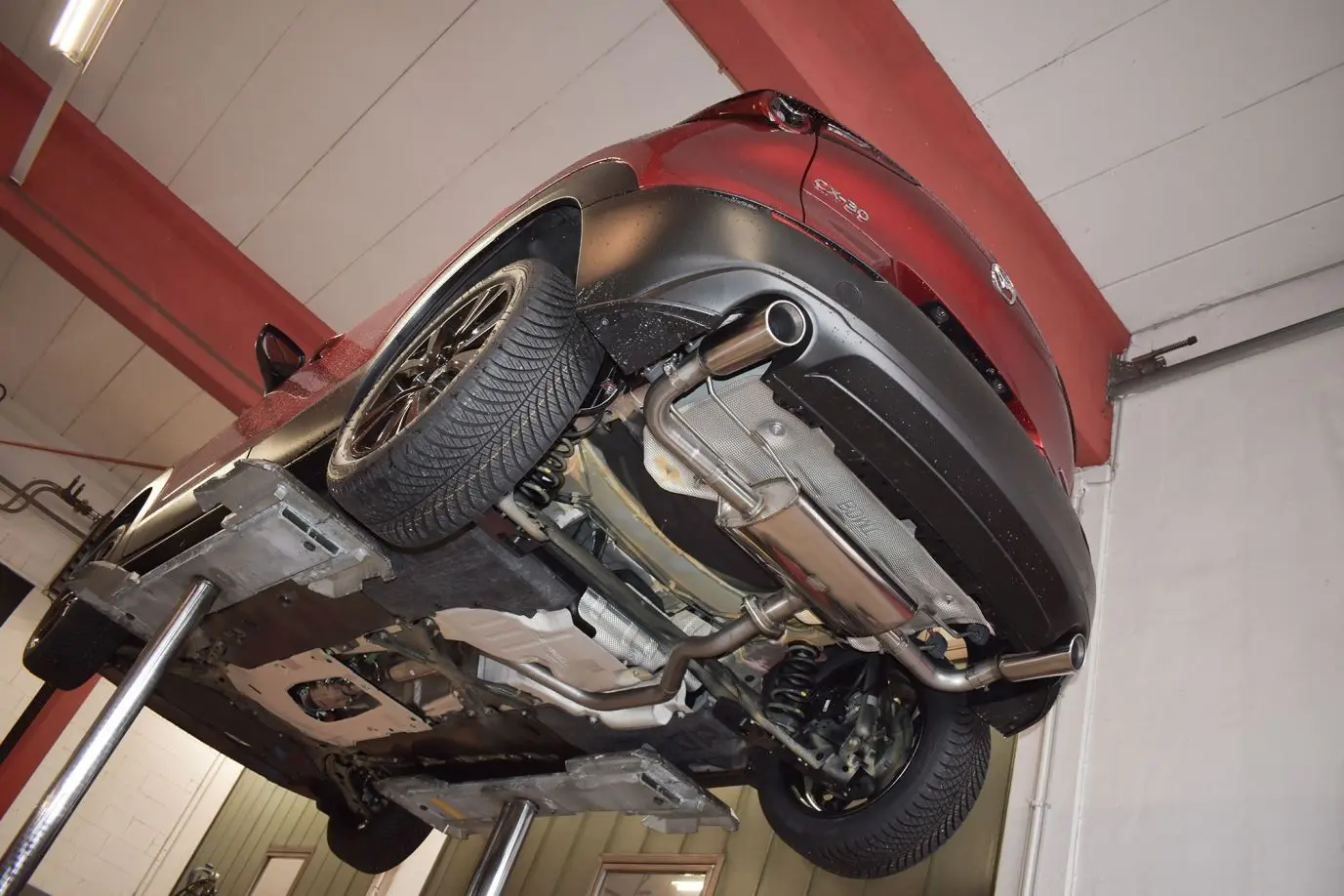 Sportendschalldämpfer Mazda CX-30 Friedrich Motorsport Foto