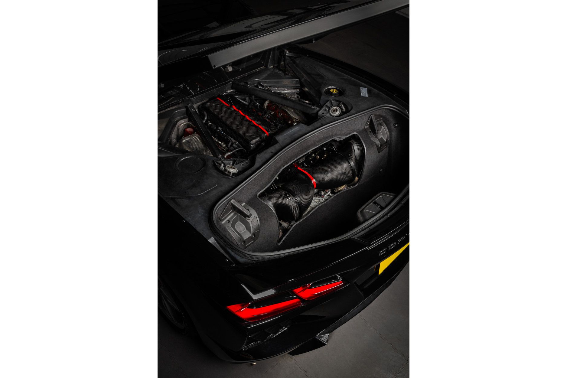 Eventuri Carbon Ansaugsystem für Corvette C8 Details