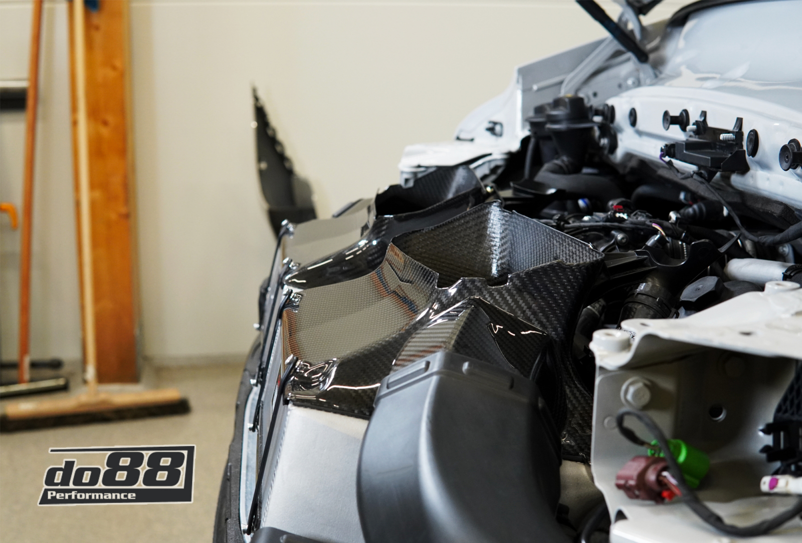 do88 Porsche 911 Turbo 992 Ladeluftkühler-Kit günstig