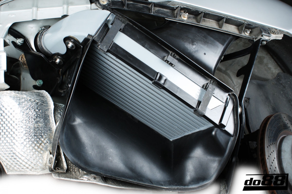 do88 Porsche 996 Turbo GT2 Ladeluftkühler 99-05 Bild